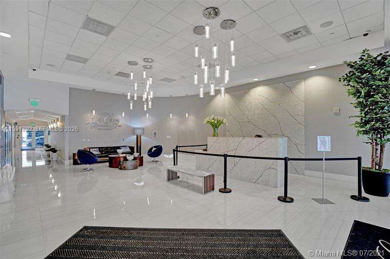 The Club At Brickell Bay at 1200 Brickell Bay Dr, Miami, FL 33131 - For Sale photo 25