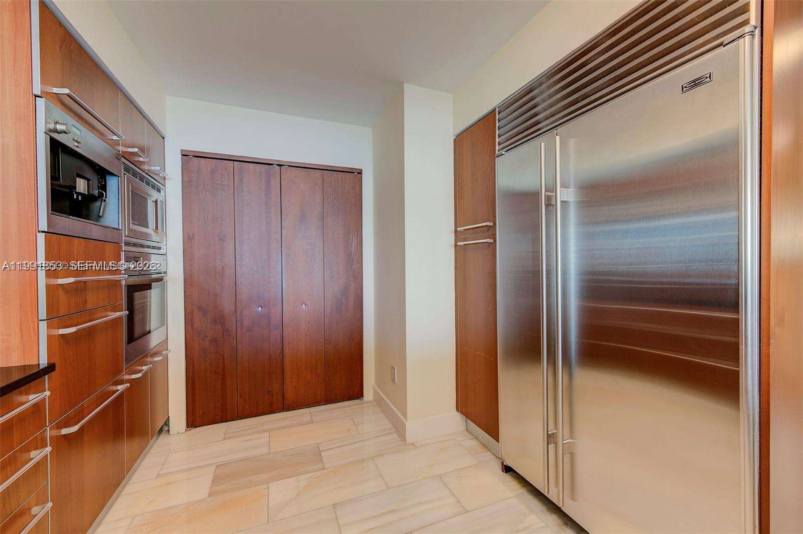 Jade At Brickell Bay at 1331 Brickell Bay Dr, Miami, FL 33131 - For Sale photo 18