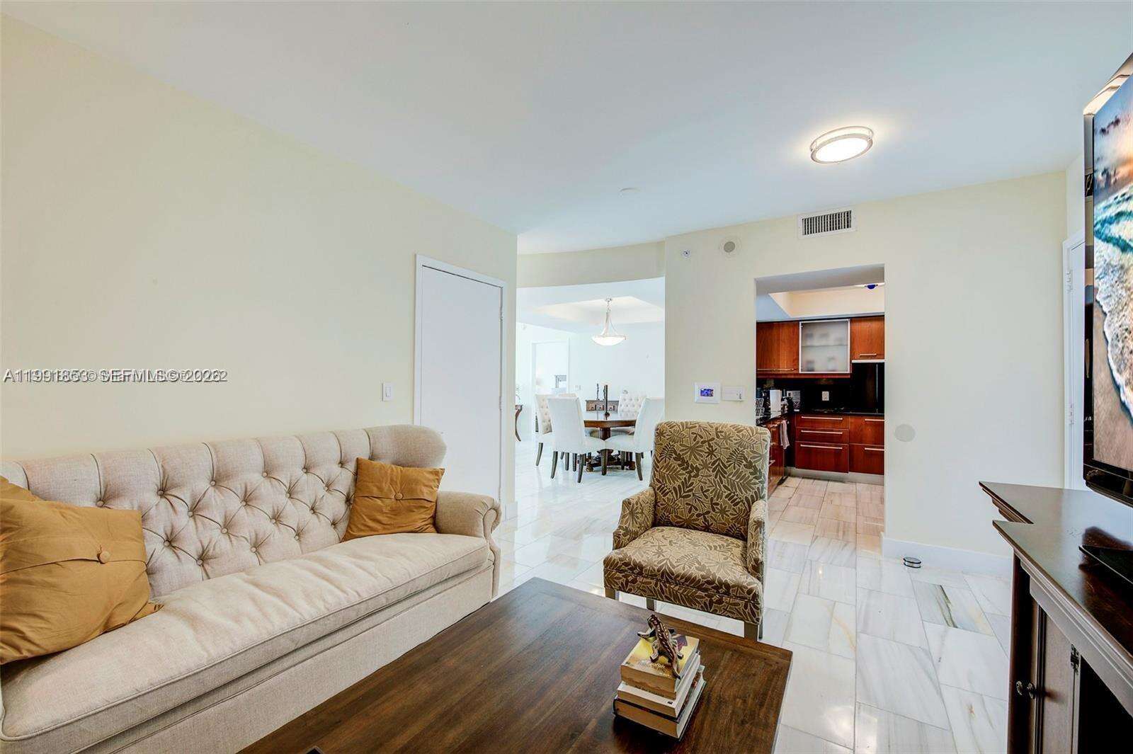 Jade At Brickell Bay at 1331 Brickell Bay Dr, Miami, FL 33131 - For Sale photo 7