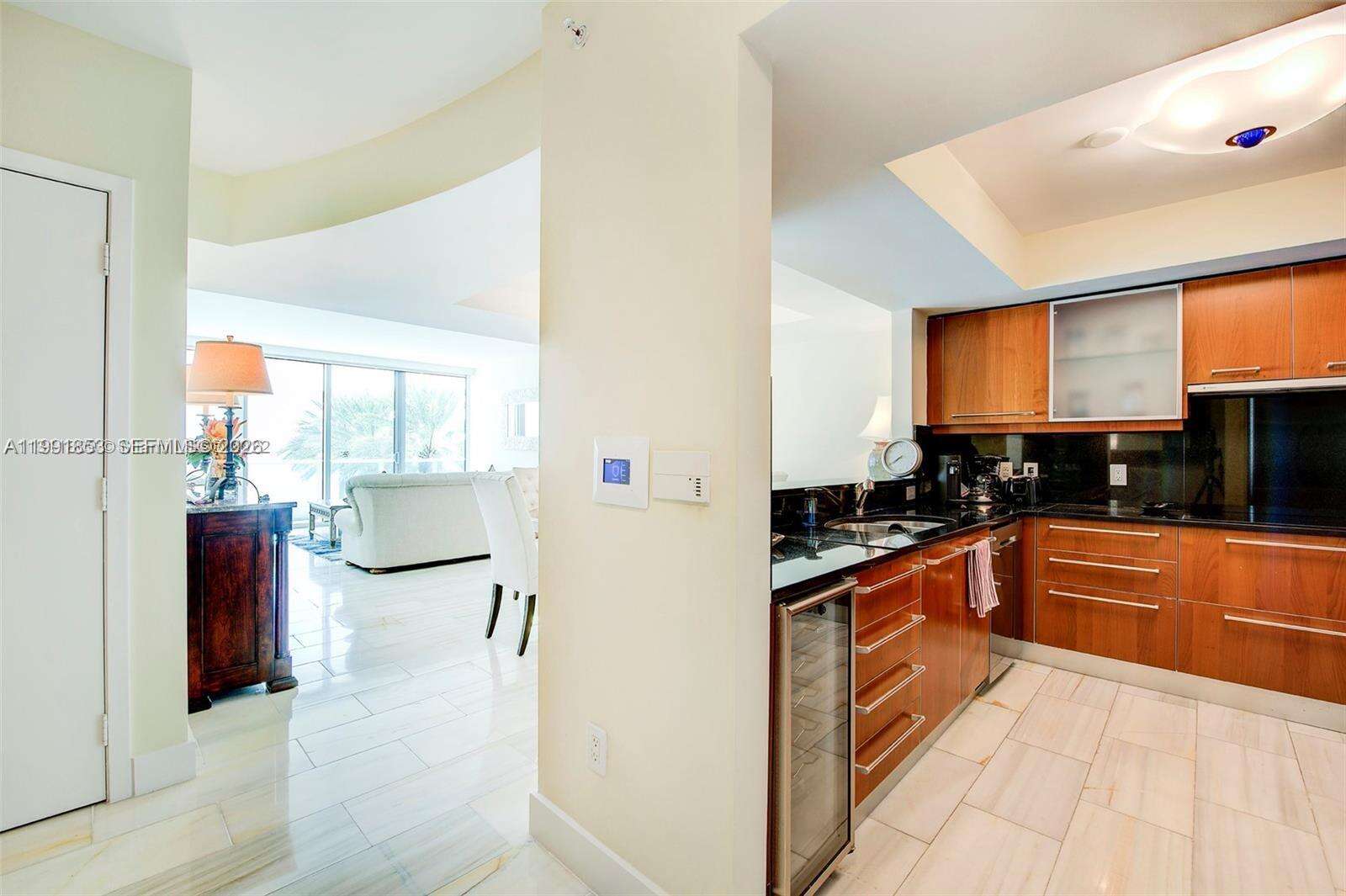 Jade At Brickell Bay at 1331 Brickell Bay Dr, Miami, FL 33131 - For Sale photo 9