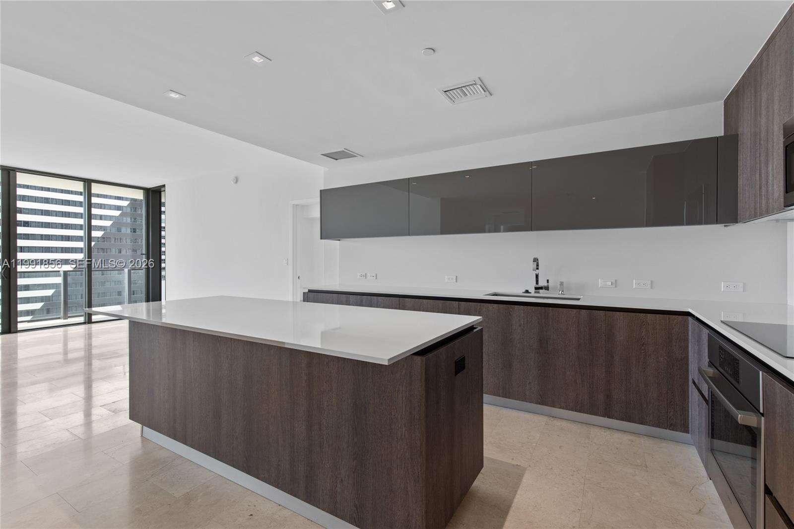 RISE - 88 7 St, Miami, FL 33130 | Picture 3