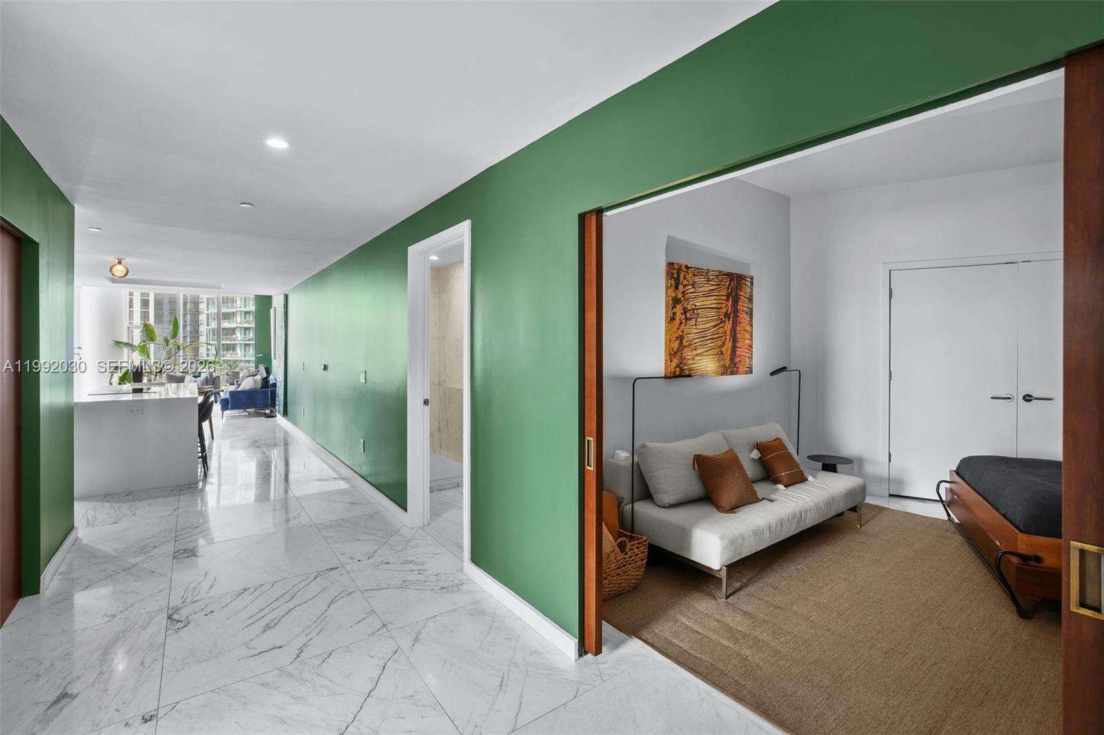 Paramount Miami Worldcenter at 851 1 Ave, Miami, FL 33132 - For Sale photo 16