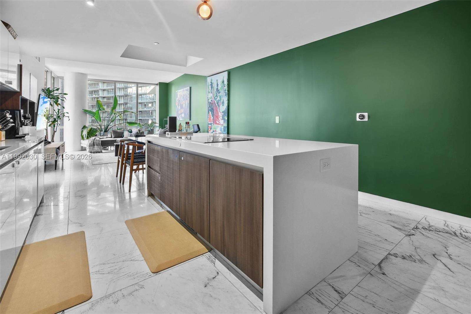 Paramount Miami Worldcenter at 851 1 Ave, Miami, FL 33132 - For Sale photo 24
