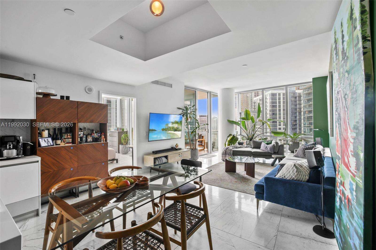 Paramount Miami Worldcenter at 851 1 Ave, Miami, FL 33132 - For Sale photo 4