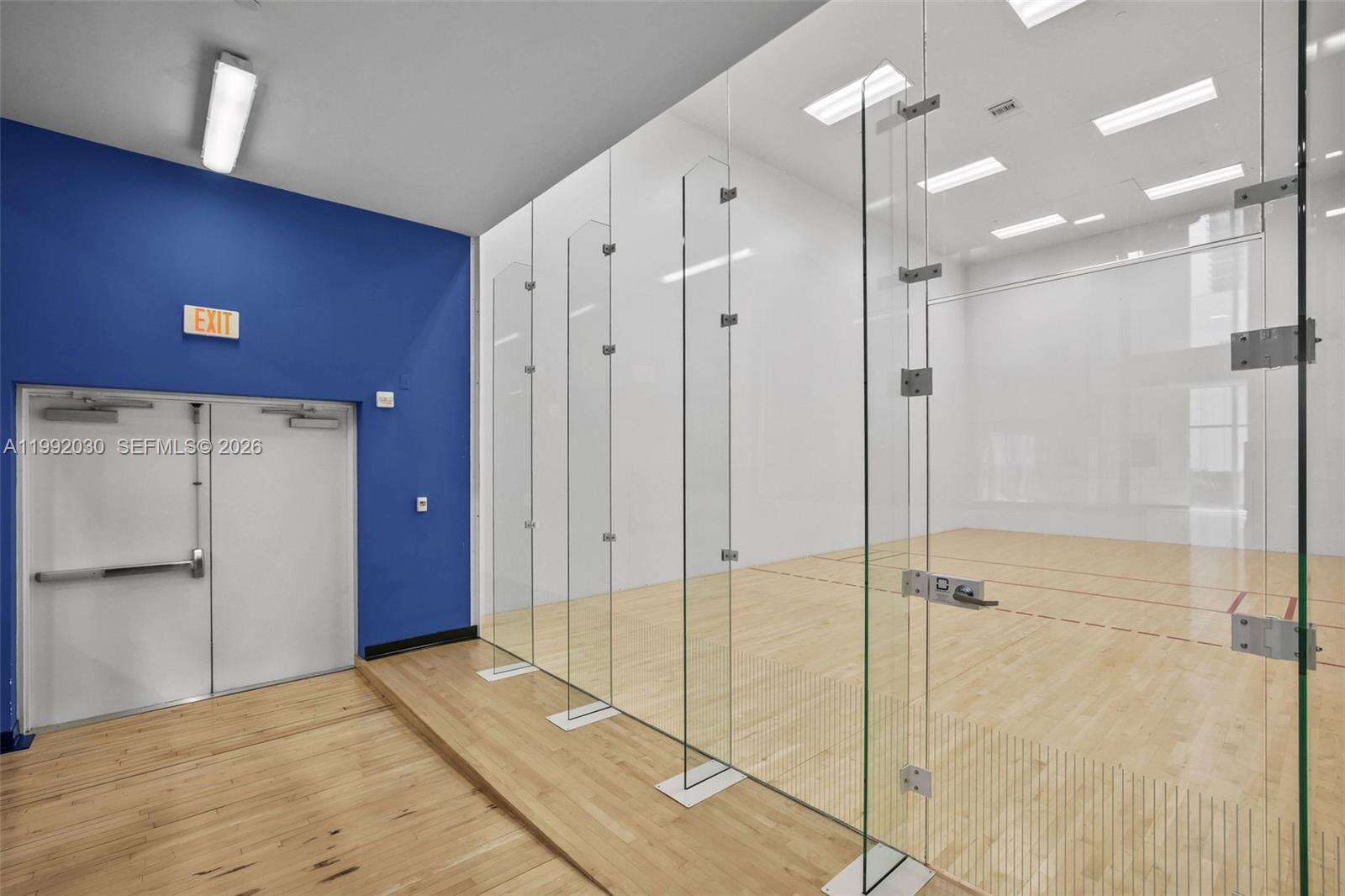 Paramount Miami Worldcenter at 851 1 Ave, Miami, FL 33132 - For Sale photo 43