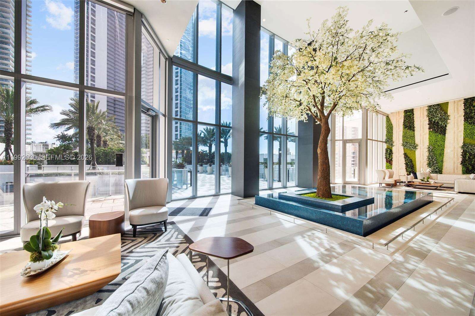 Paramount Miami Worldcenter at 851 1 Ave, Miami, FL 33132 - For Sale photo 45