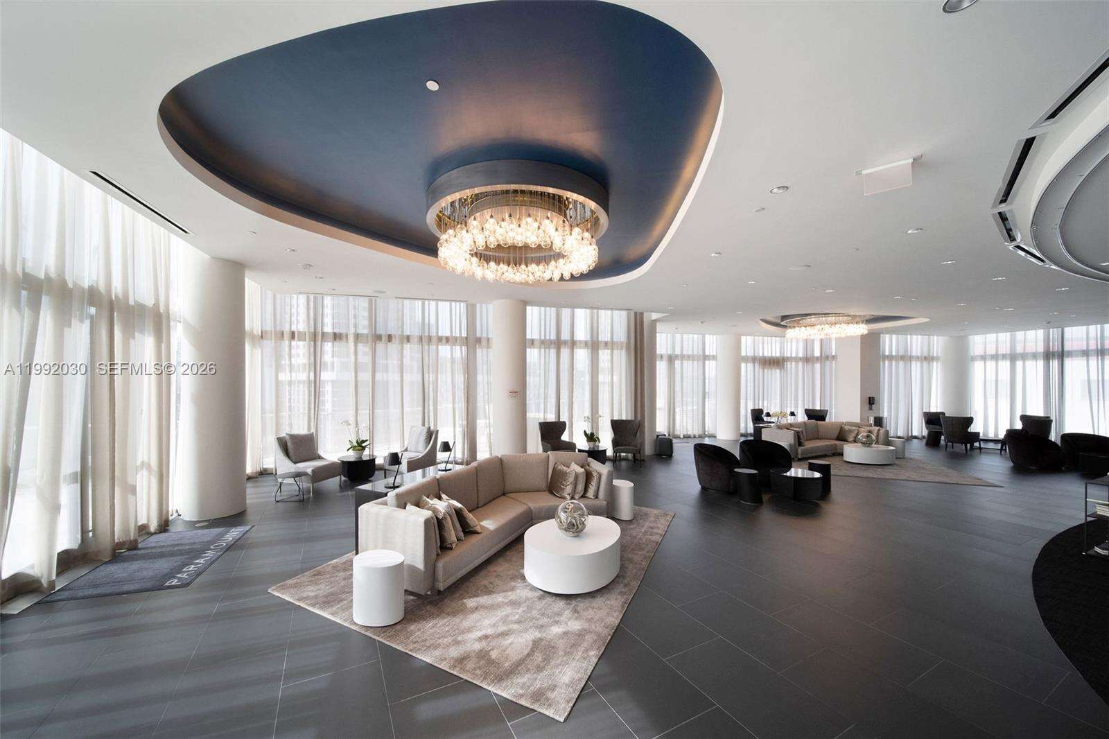 Paramount Miami Worldcenter at 851 1 Ave, Miami, FL 33132 - For Sale photo 50
