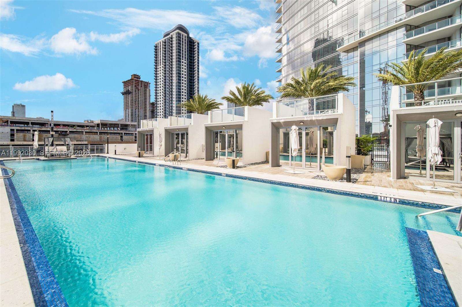 Paramount Miami Worldcenter at 851 1 Ave, Miami, FL 33132 - For Sale photo 65