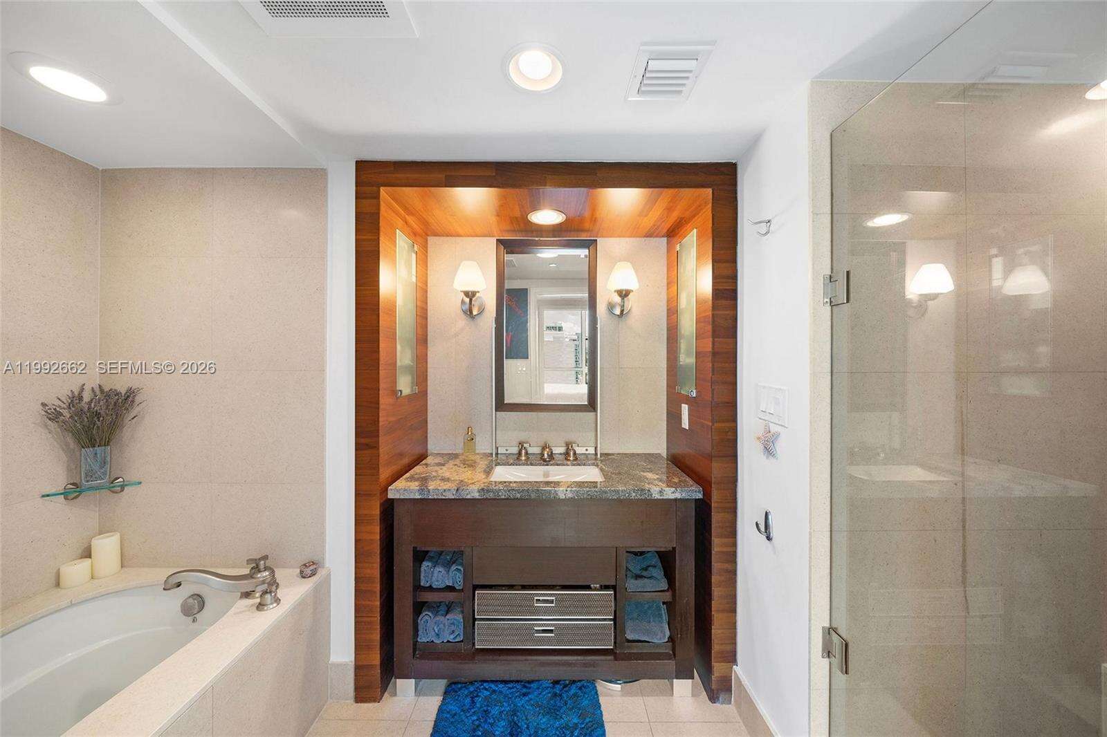 Central Carillon at 6801 Collins Ave, Miami Beach, FL 33141 - For Sale photo 18