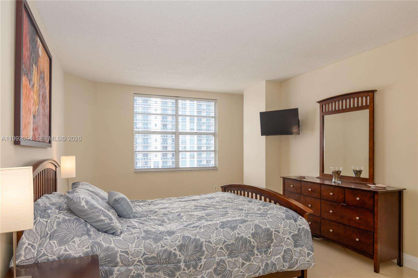 The Hemispheres at 1965 Ocean Dr, Hallandale Beach, FL 33009 - For Sale photo 12