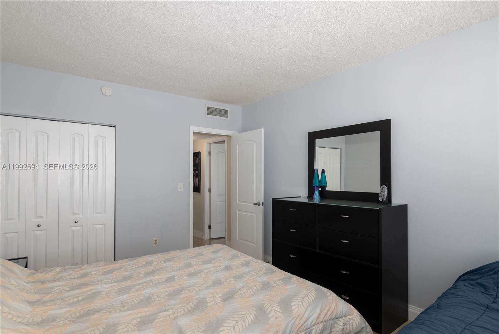 The Hemispheres at 1965 Ocean Dr, Hallandale Beach, FL 33009 - For Sale photo 18
