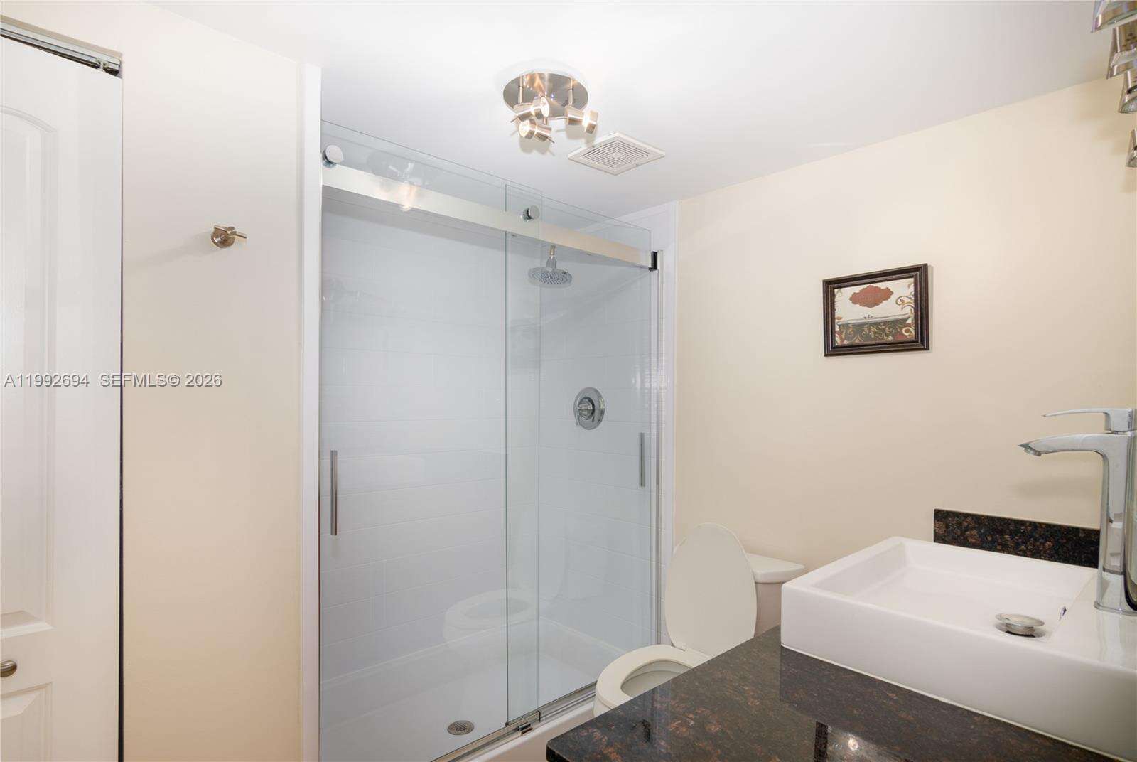 The Hemispheres at 1965 Ocean Dr, Hallandale Beach, FL 33009 - For Sale photo 19