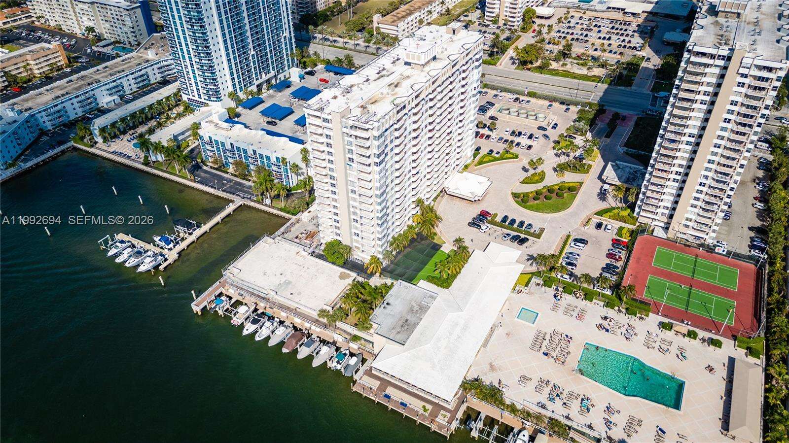 The Hemispheres at 1965 Ocean Dr, Hallandale Beach, FL 33009 - For Sale photo 33