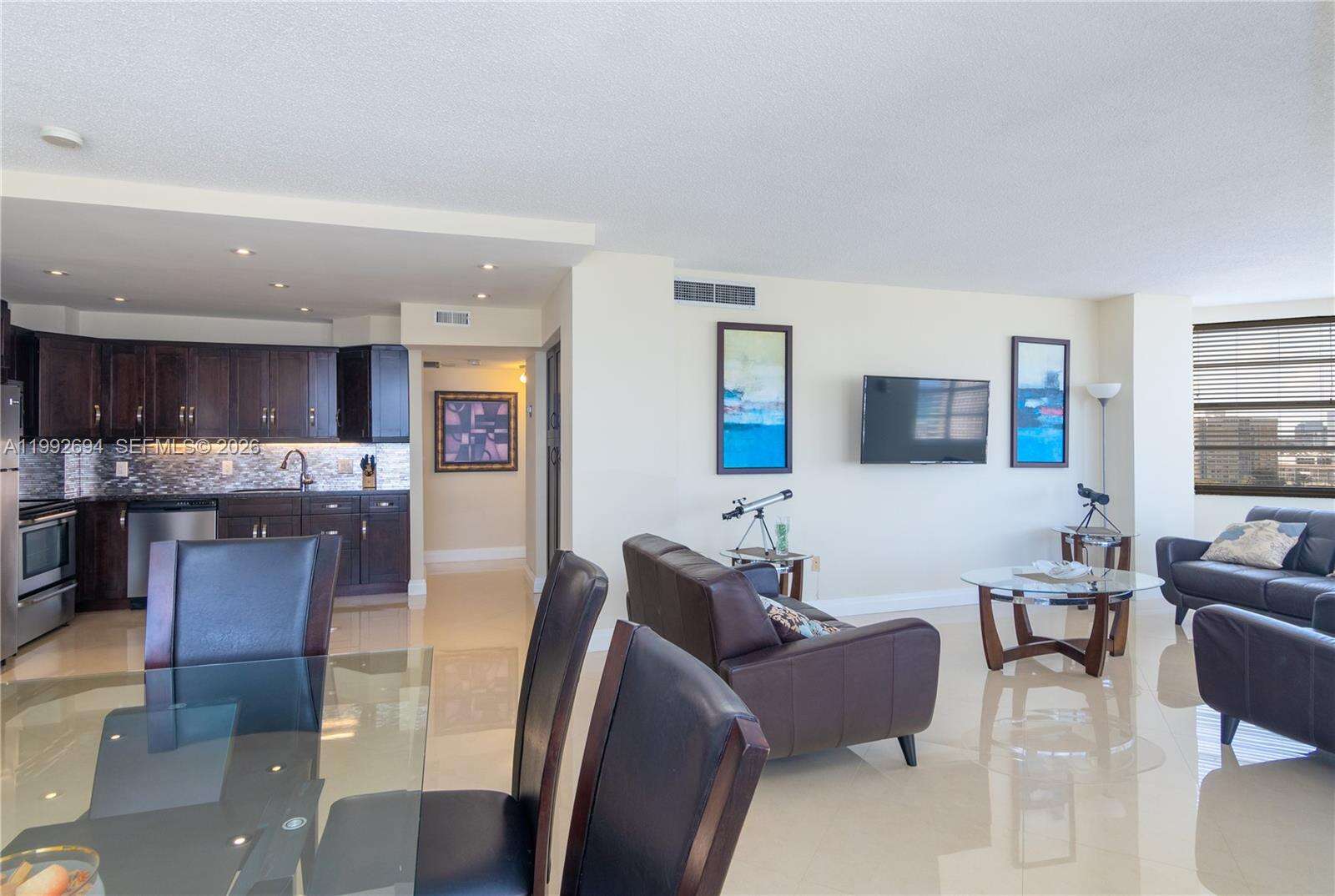 The Hemispheres at 1965 Ocean Dr, Hallandale Beach, FL 33009 - For Sale photo 10
