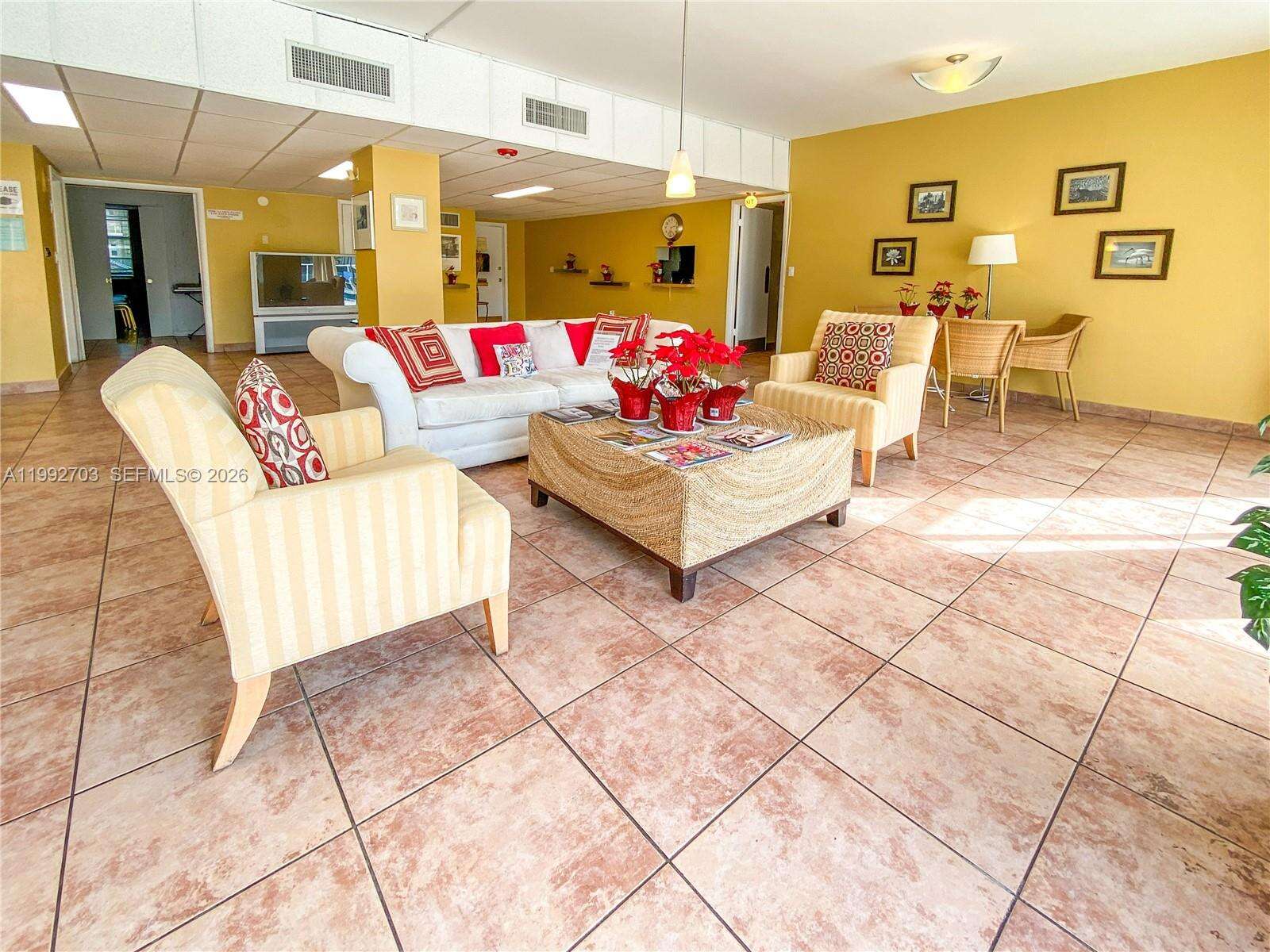 Guildford at 9800 Bay Harbor Dr, Bay Harbor Islands, FL 33154 - For Sale photo 28