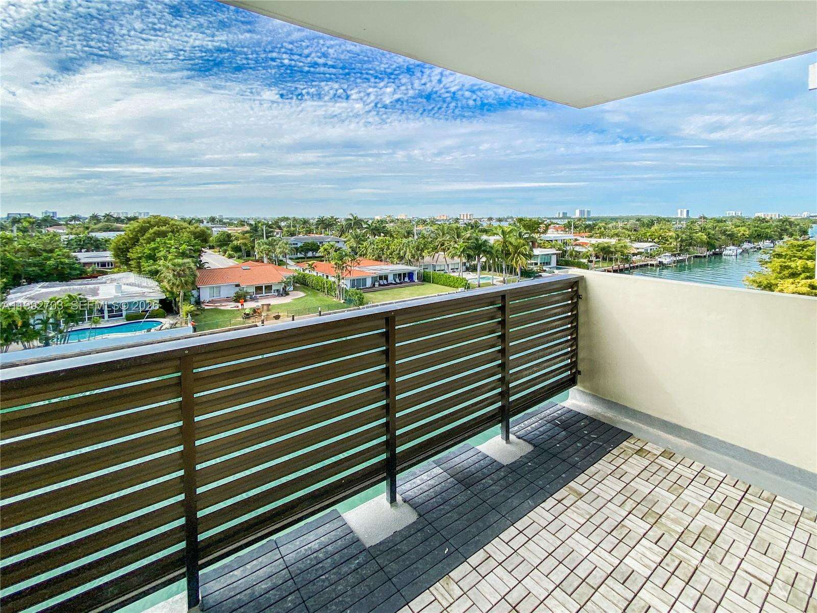 Guildford at 9800 Bay Harbor Dr, Bay Harbor Islands, FL 33154 - For Sale photo 7