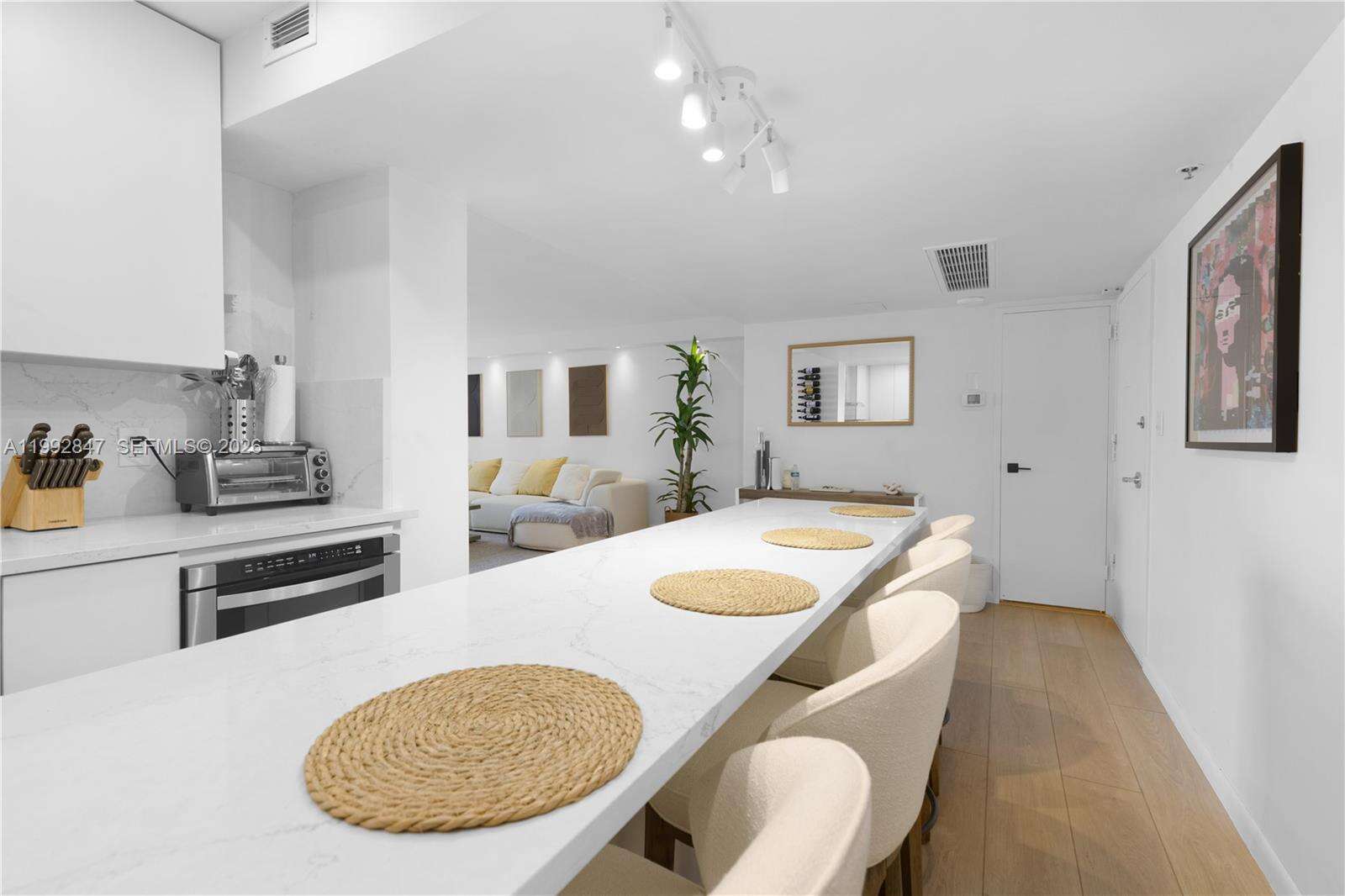 Seacoast 5151 at 5161 Collins Ave, Miami Beach, FL 33140 - For Sale photo 17