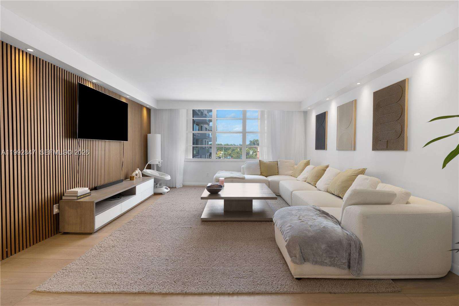 Seacoast 5151 at 5161 Collins Ave, Miami Beach, FL 33140 - For Sale photo 19