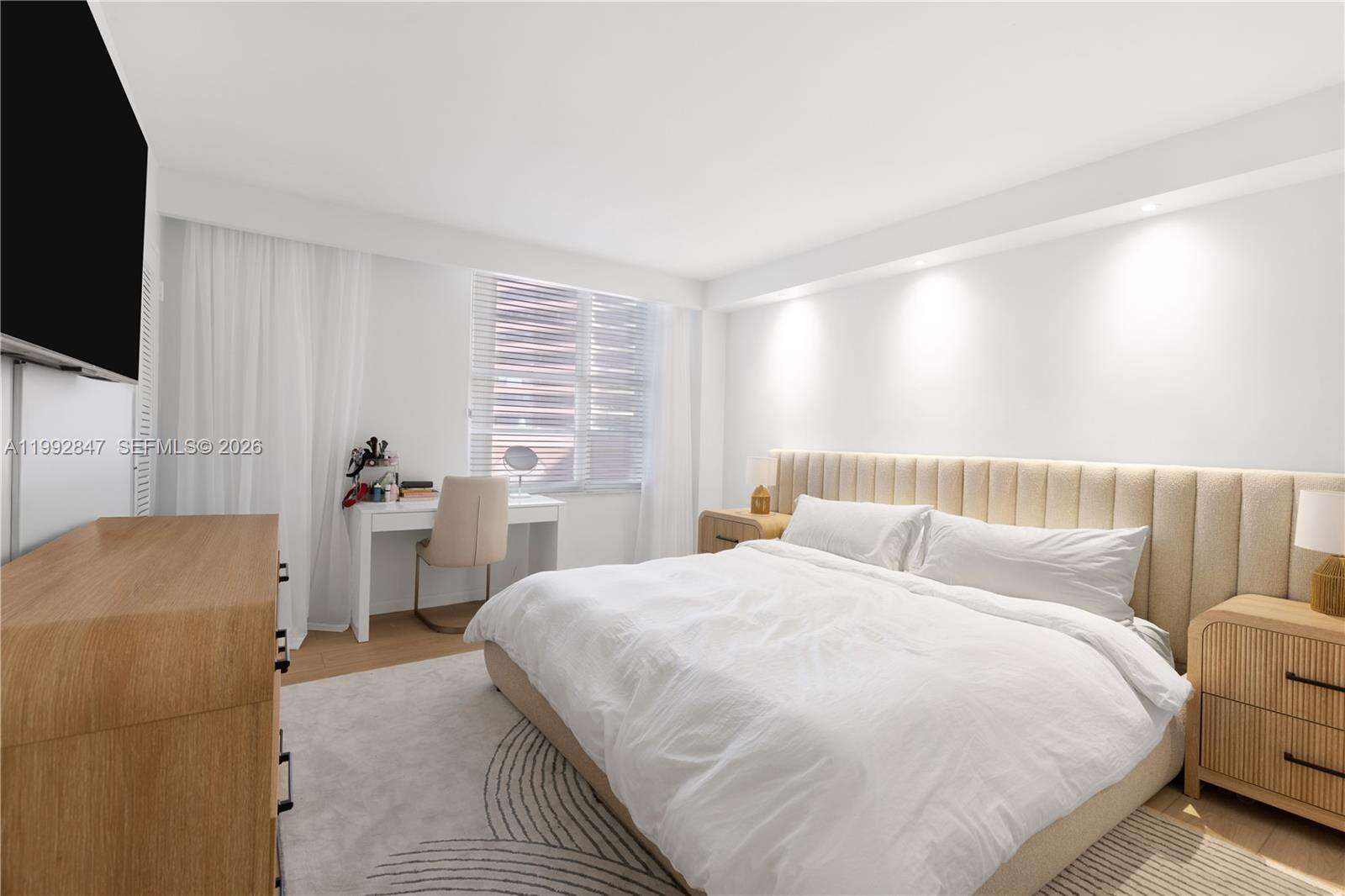 Seacoast 5151 at 5161 Collins Ave, Miami Beach, FL 33140 - For Sale photo 6
