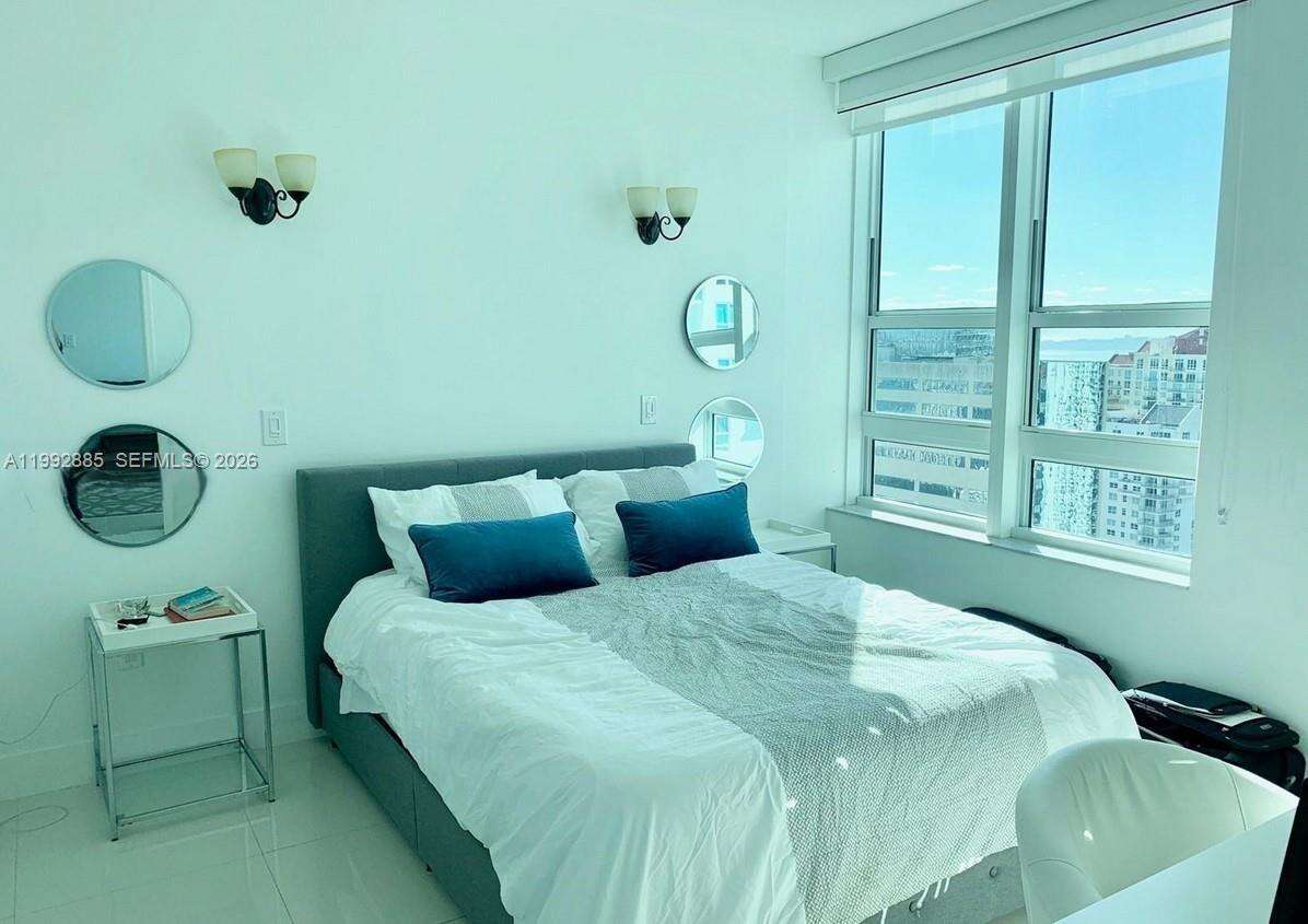 The Plaza On Brickell East at 950 Brickell Bay Dr, Miami, FL 33131 - For Sale photo 11