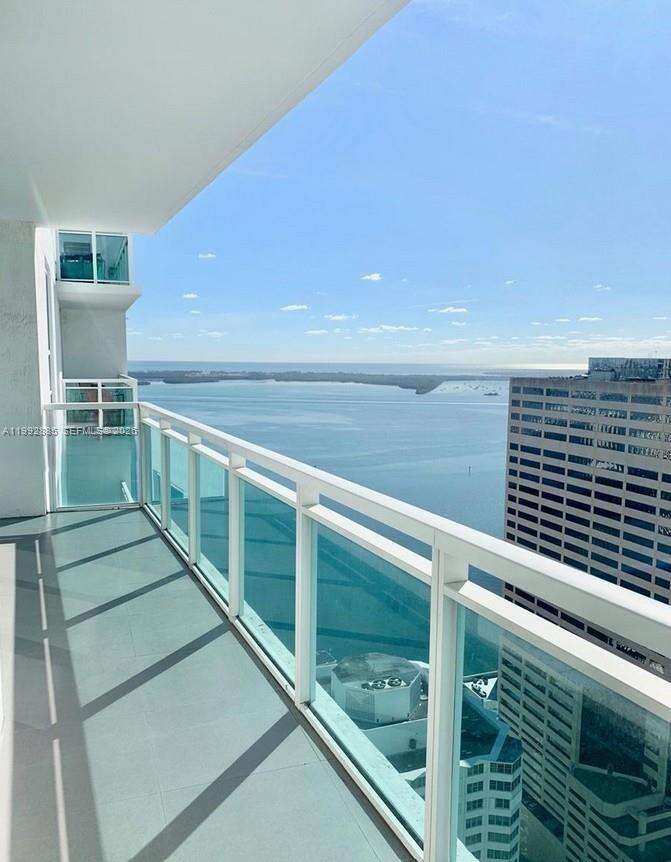 The Plaza On Brickell East at 950 Brickell Bay Dr, Miami, FL 33131 - For Sale photo 3