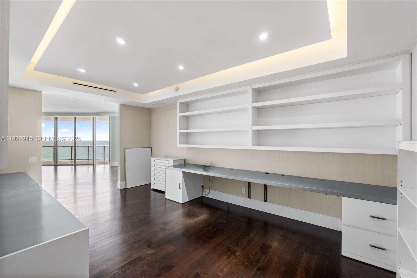 BAL HARBOUR CENTER - 9703 Collins Ave, Bal Harbour, FL 33154 | Picture 30