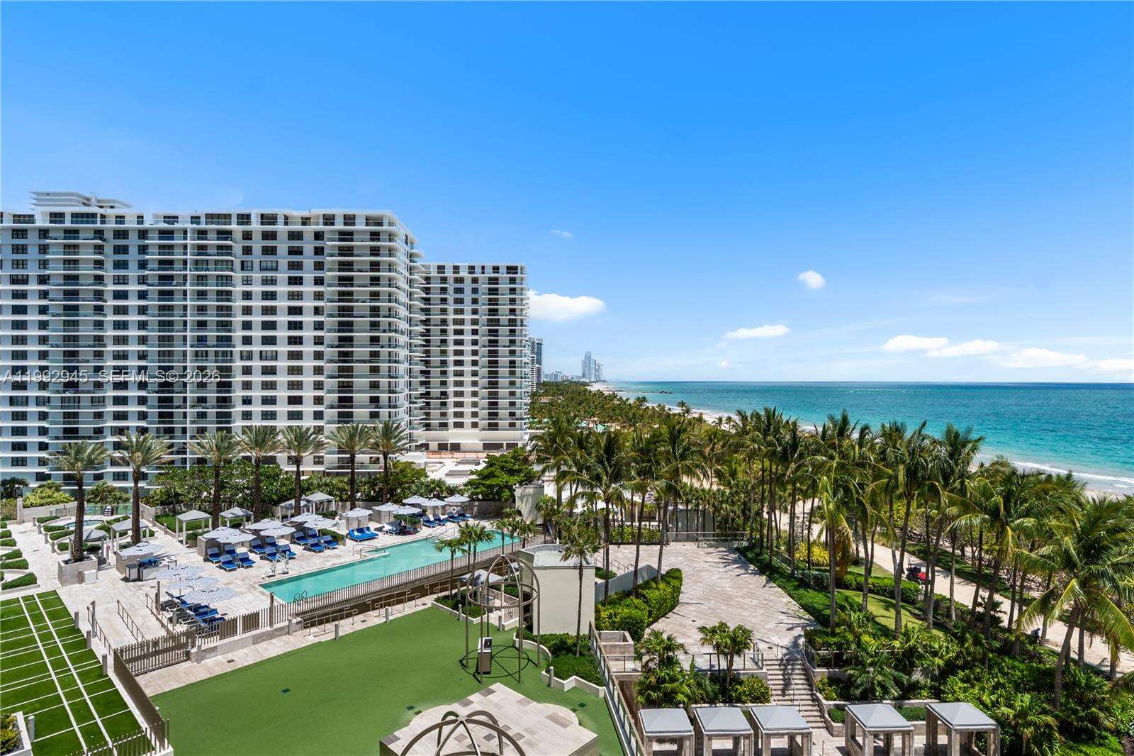 BAL HARBOUR CENTER - 9703 Collins Ave, Bal Harbour, FL 33154 | Picture 41