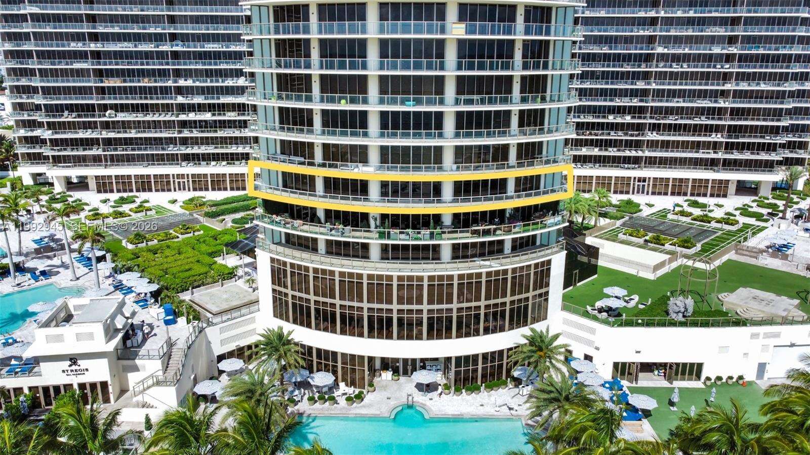BAL HARBOUR CENTER - 9703 Collins Ave, Bal Harbour, FL 33154 | Picture 45