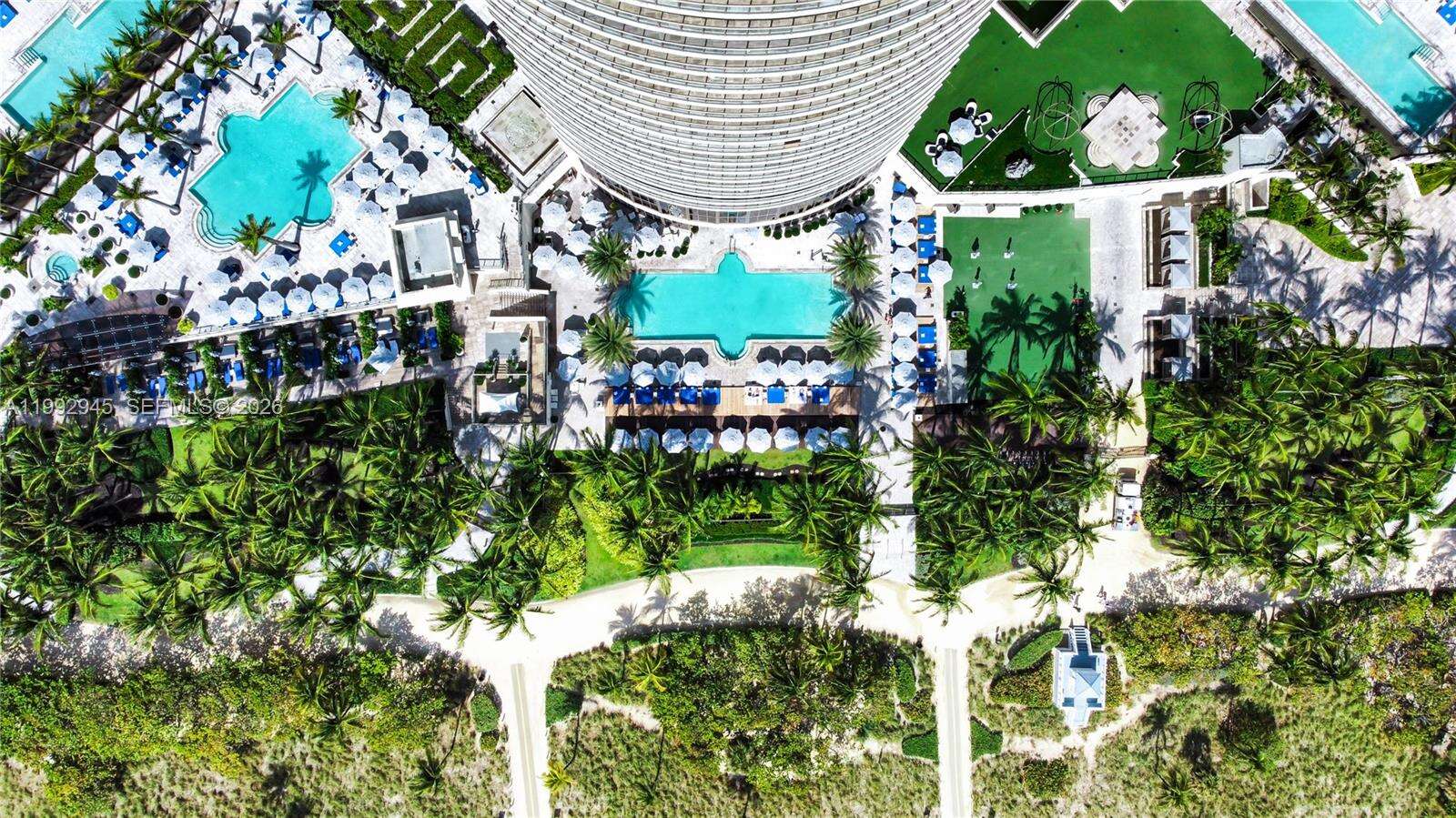 BAL HARBOUR CENTER - 9703 Collins Ave, Bal Harbour, FL 33154 | Picture 46