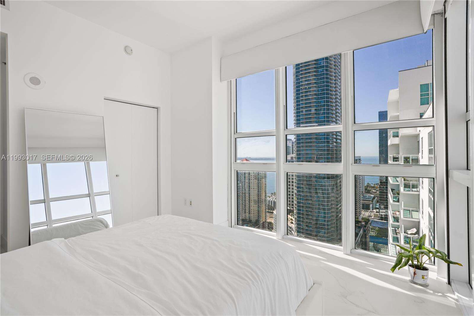 The Plaza On Brickell East at 950 Brickell Bay Dr, Miami, FL 33131 - For Sale photo 16