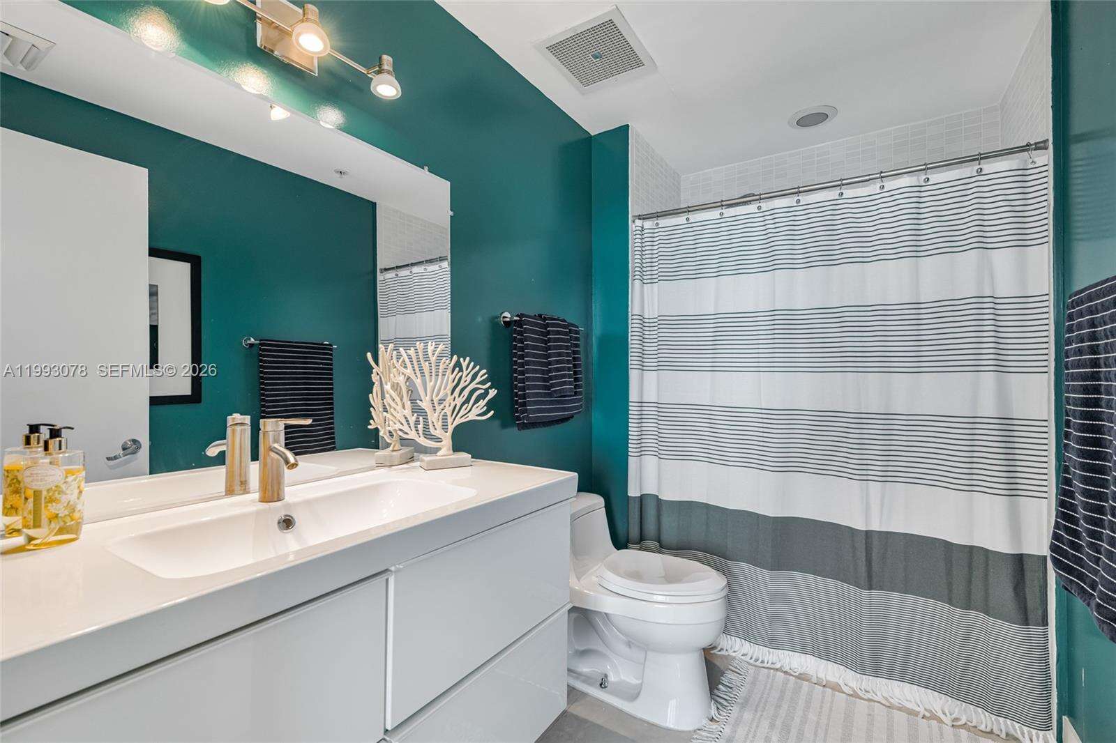 Two Midtown at 3470 Coast Ave, Miami, FL 33137 - For Sale photo 14