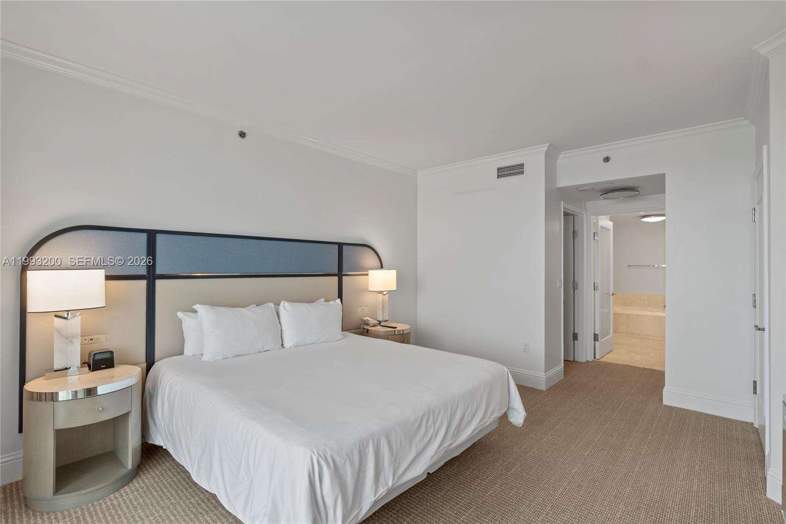 Fontainebleau 2 at 4401 Collins Ave, Miami Beach, FL 33140 - For Sale photo 28