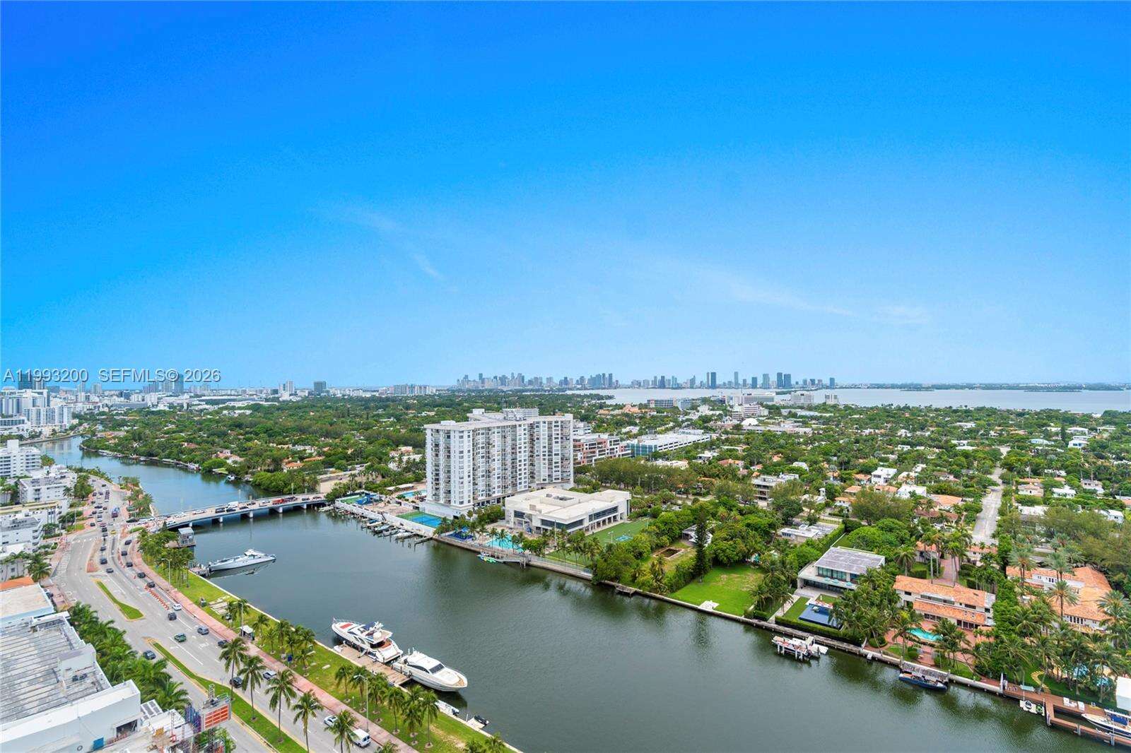 Fontainebleau 2 at 4401 Collins Ave, Miami Beach, FL 33140 - For Sale photo 4