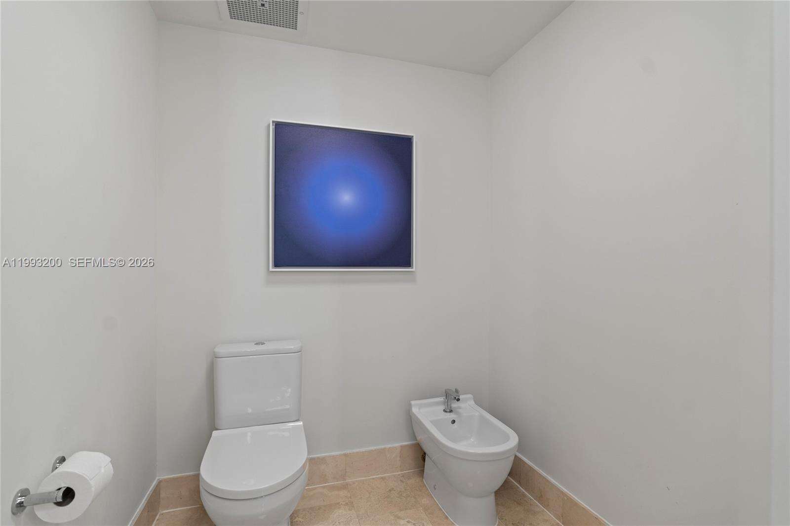 Fontainebleau 2 at 4401 Collins Ave, Miami Beach, FL 33140 - For Sale photo 32