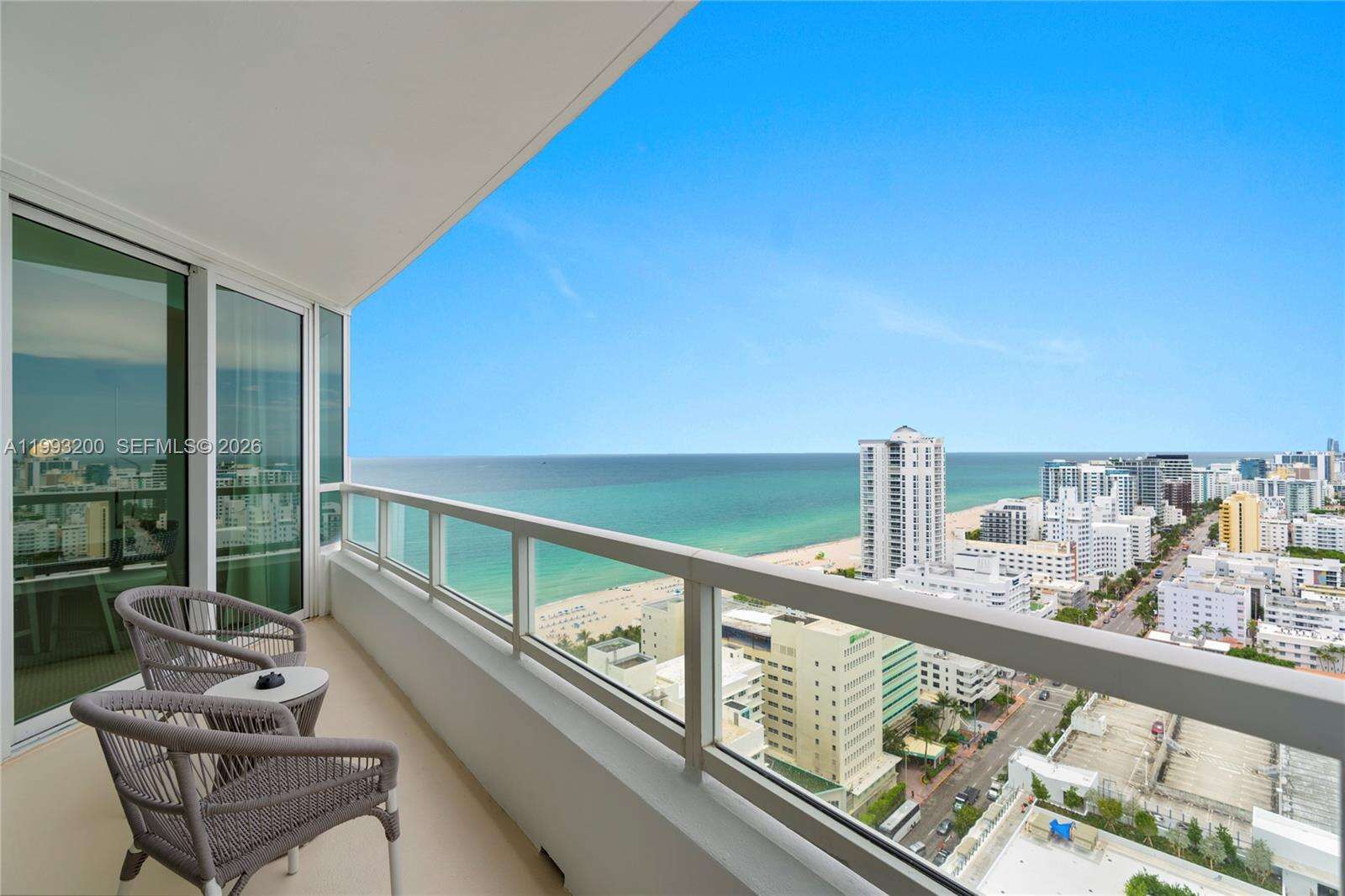 Fontainebleau 2 at 4401 Collins Ave, Miami Beach, FL 33140 - For Sale photo 6
