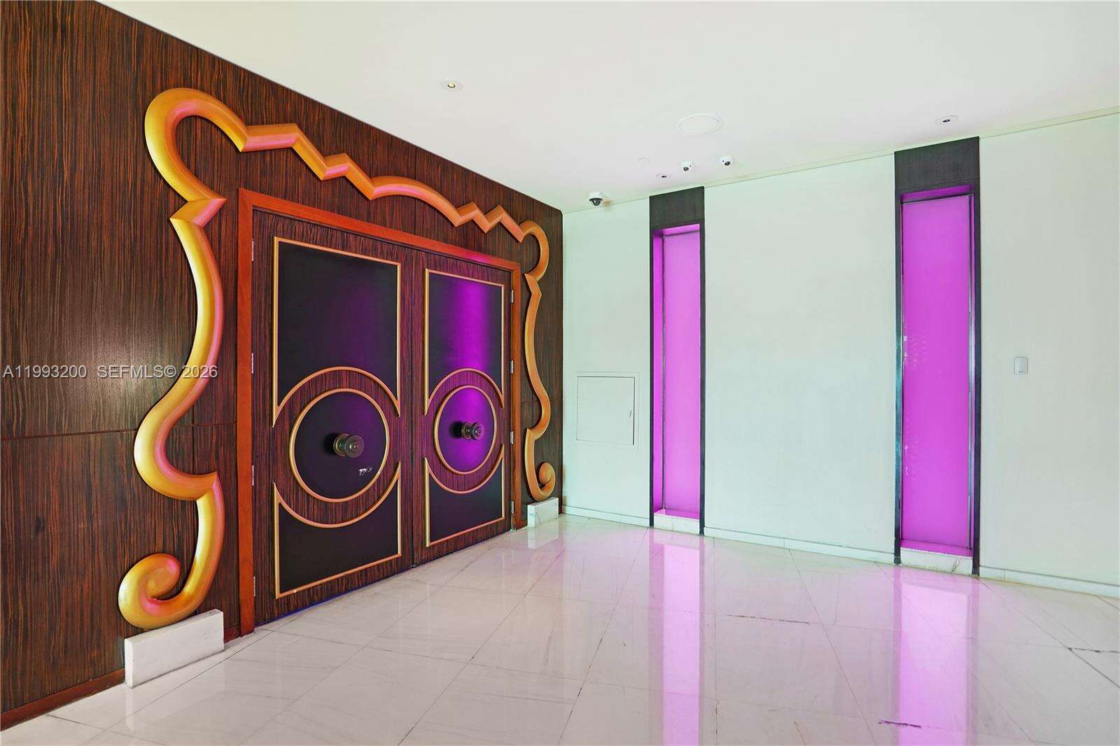 Fontainebleau 2 at 4401 Collins Ave, Miami Beach, FL 33140 - For Sale photo 54