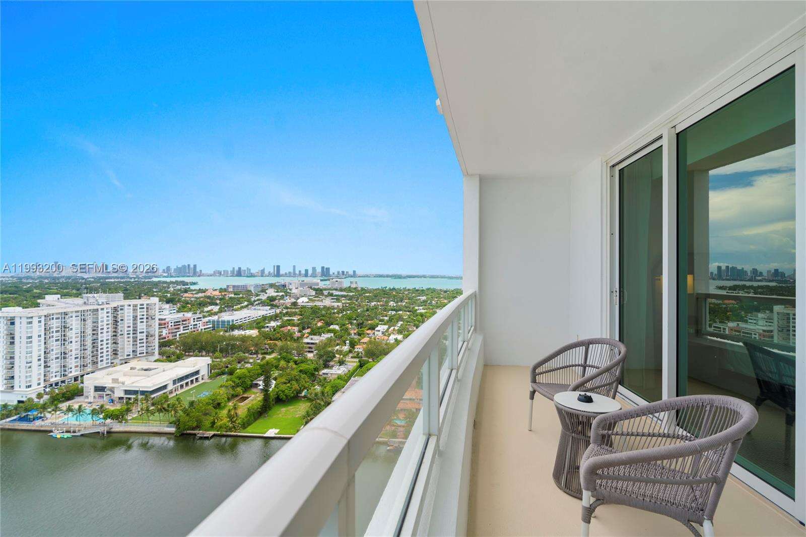 Fontainebleau 2 at 4401 Collins Ave, Miami Beach, FL 33140 - For Sale photo 8