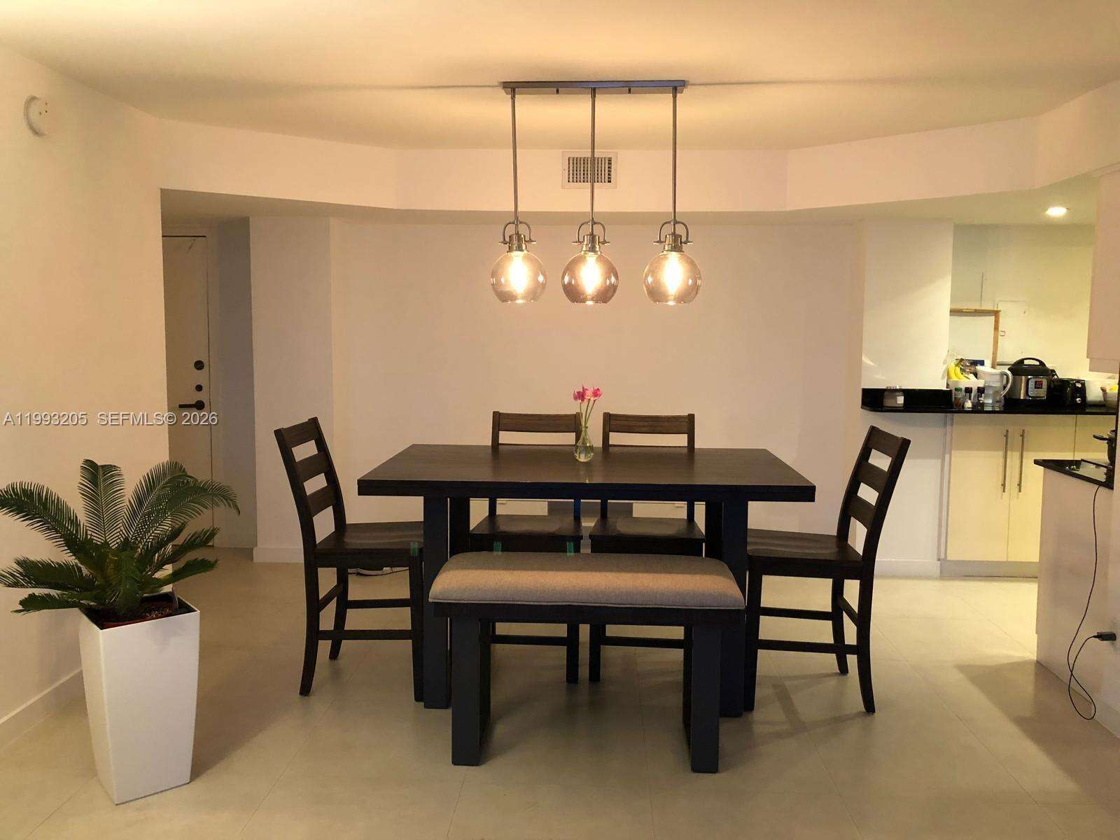 Brickell Bay Club at 2333 Brickell Ave, Miami, FL 33129 - For Sale photo 6