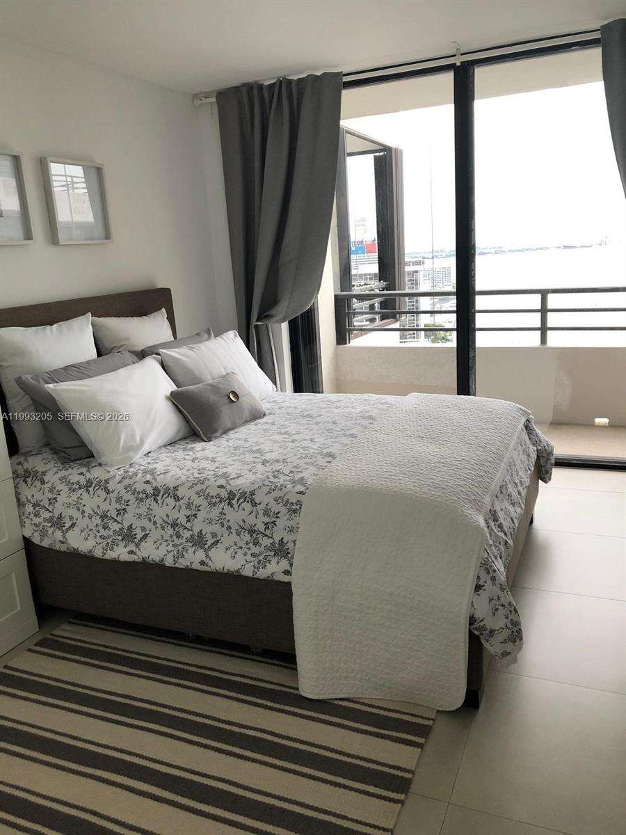 Brickell Bay Club at 2333 Brickell Ave, Miami, FL 33129 - For Sale photo 10