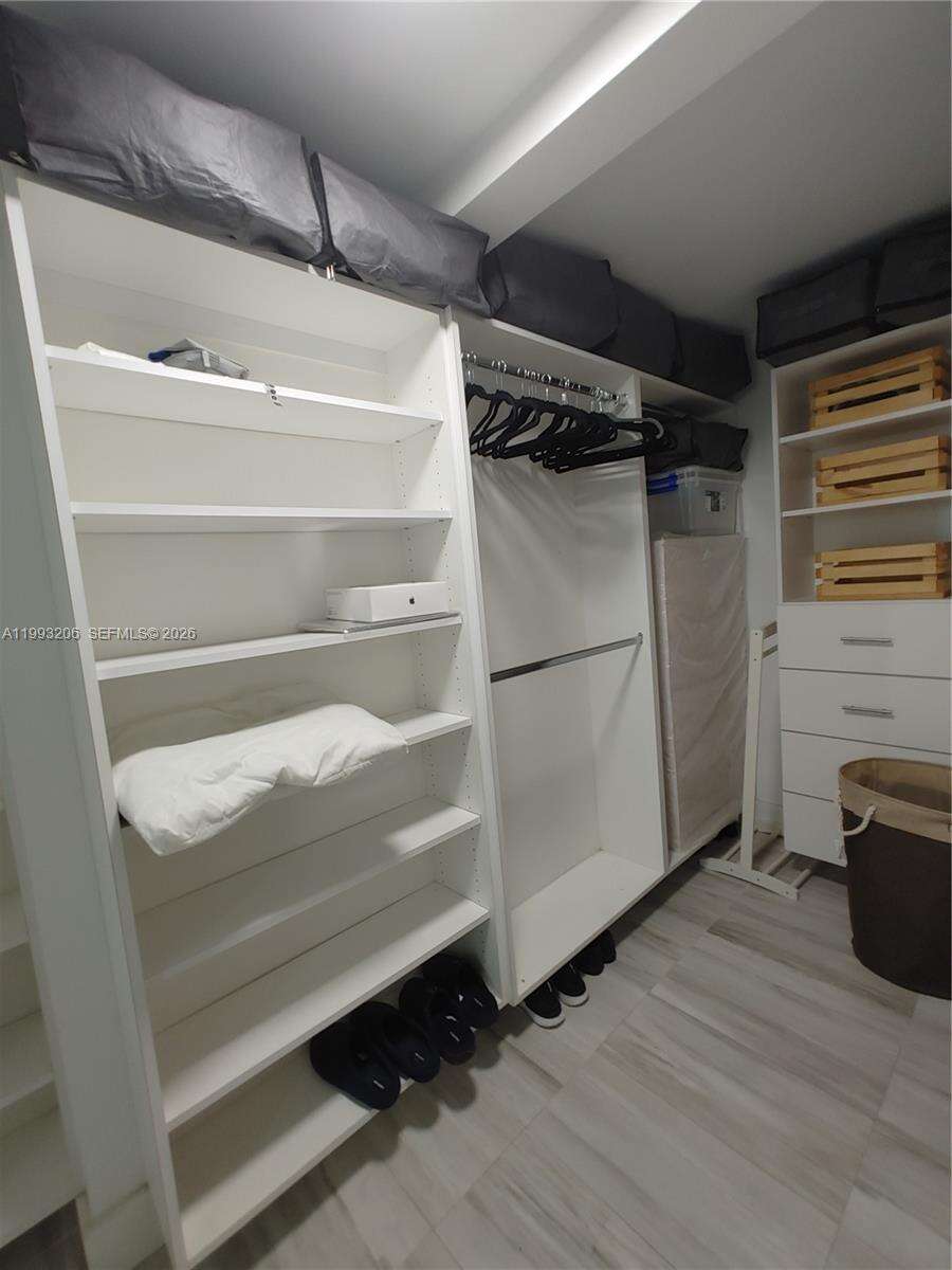 Burleigh House at 7135 Collins Ave, Miami Beach, FL 33141 - For Sale photo 21