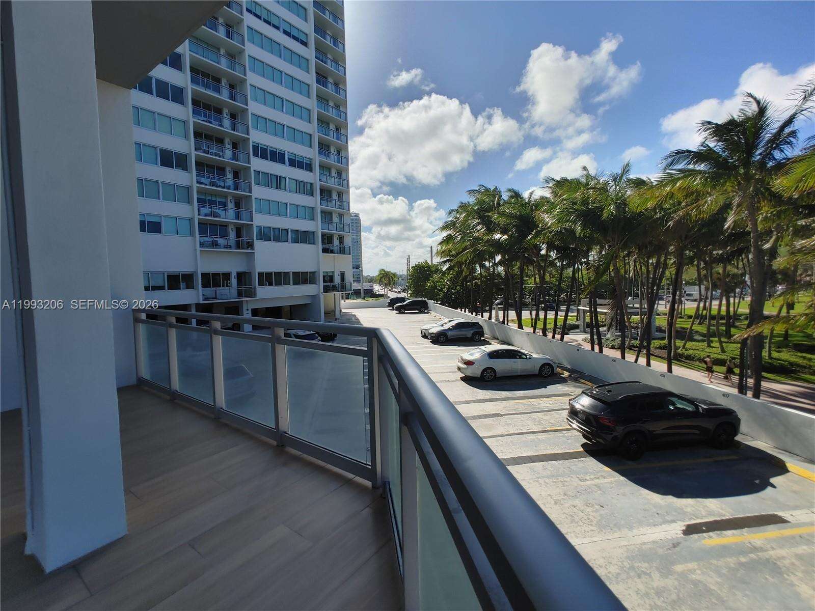 Burleigh House at 7135 Collins Ave, Miami Beach, FL 33141 - For Sale photo 41