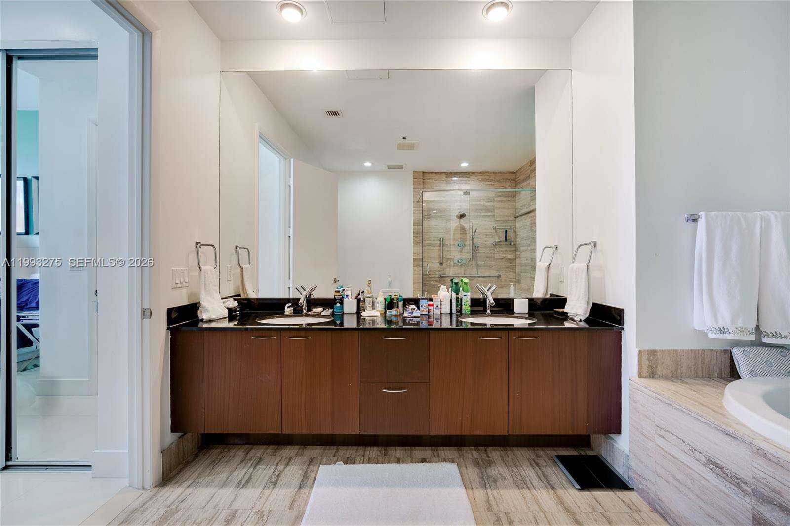 TDR TOWER I - 16001 Collins Ave, Sunny Isles Beach, FL 33160 | Picture 27