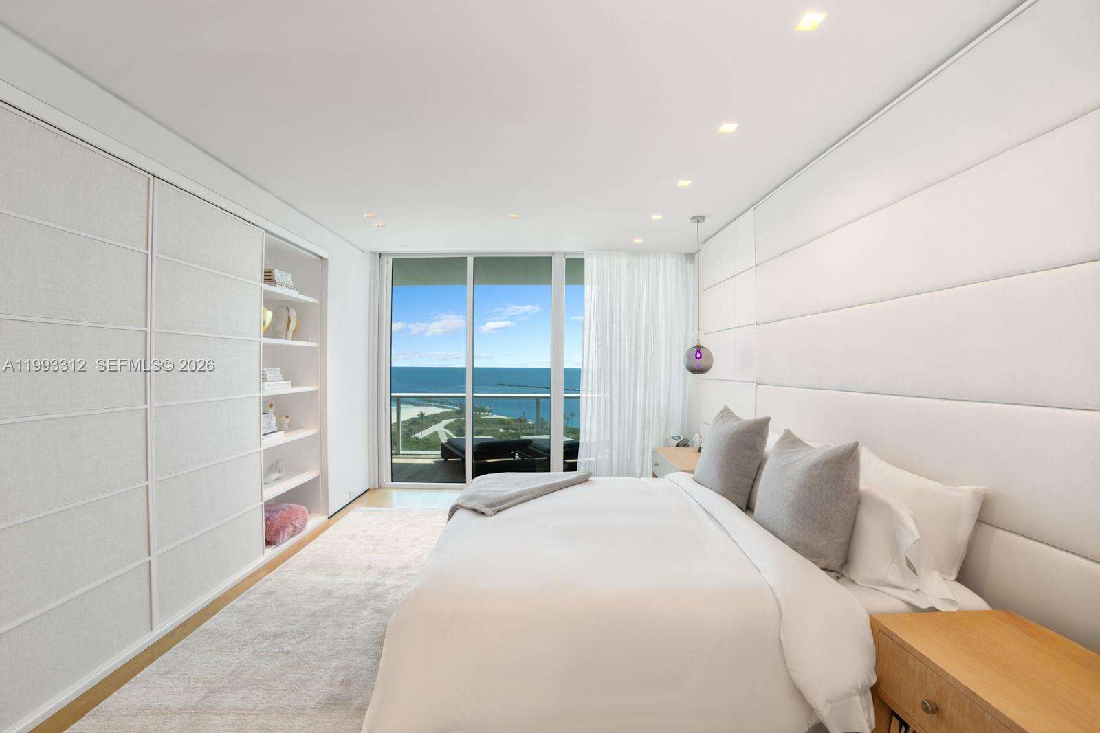 Continuum South Tower at 100 Pointe Dr, Miami Beach, FL 33139 - For Sale photo 15