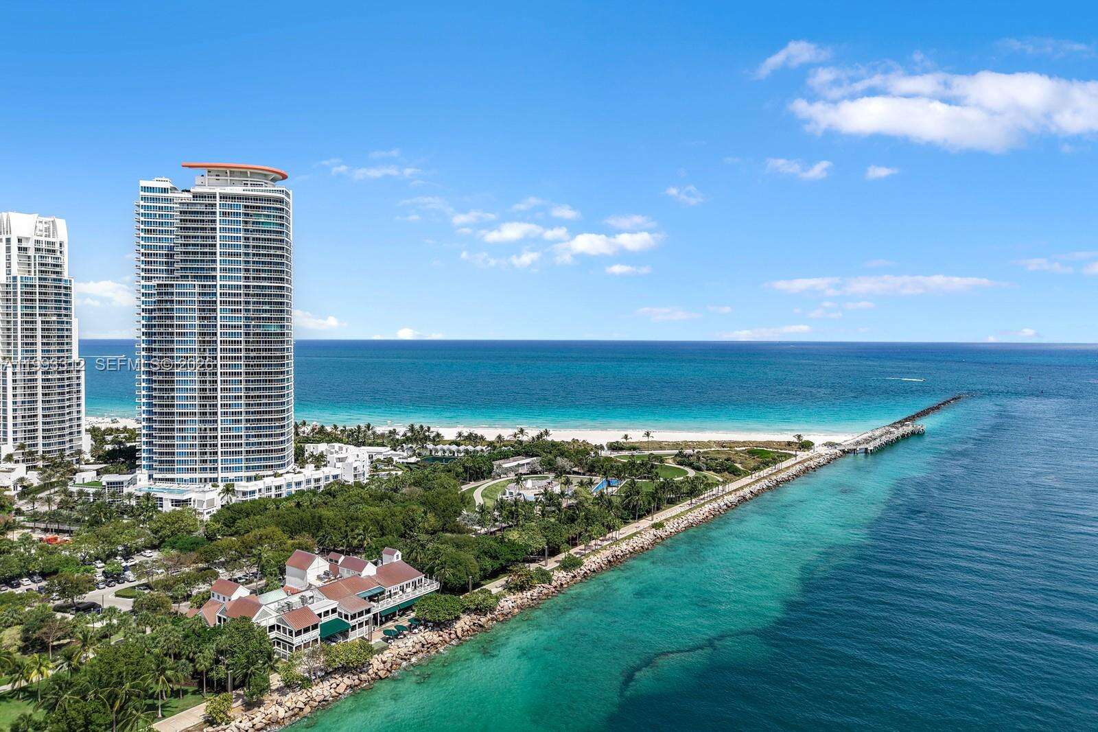 Continuum South Tower at 100 Pointe Dr, Miami Beach, FL 33139 - For Sale photo 4