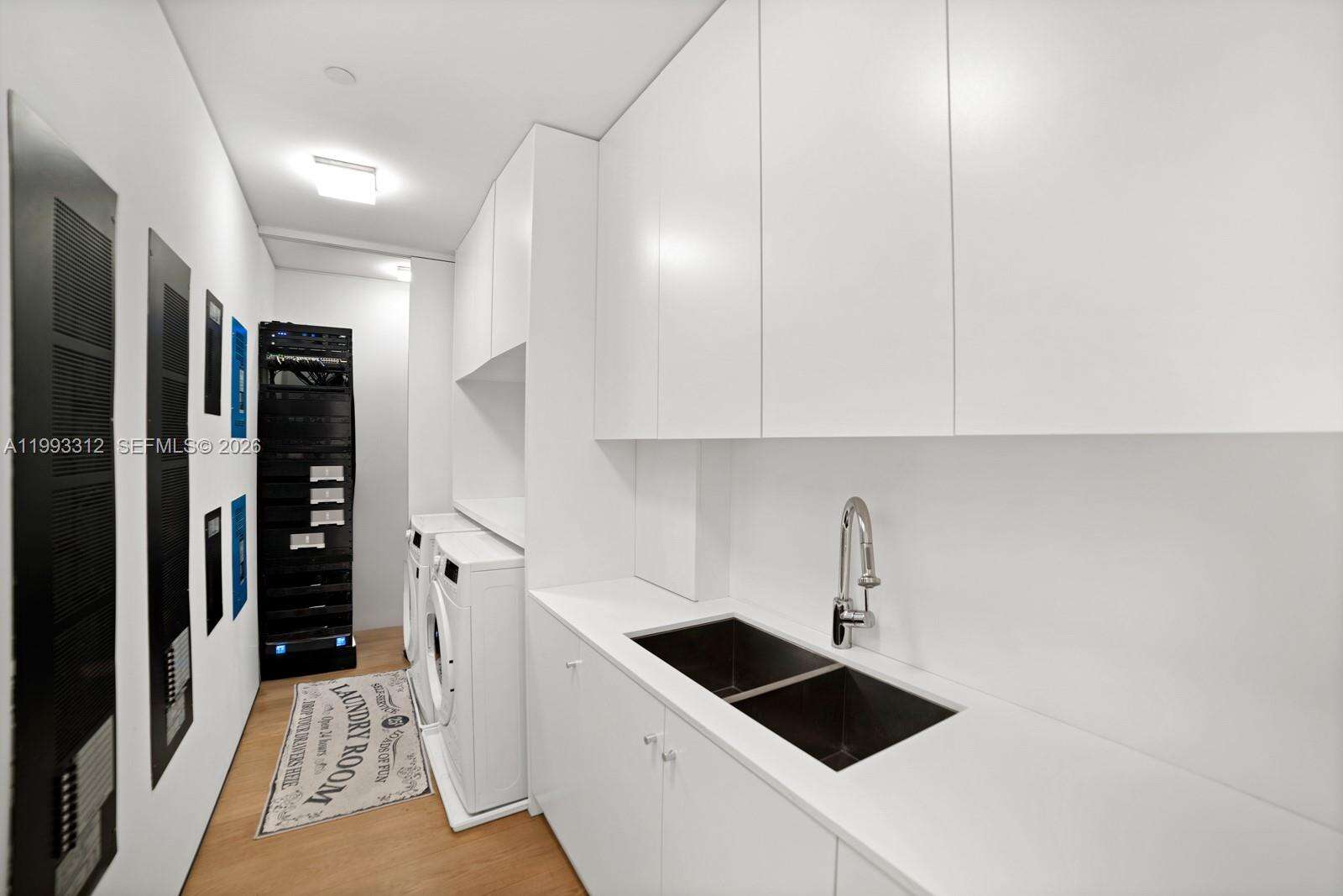 Continuum South Tower at 100 Pointe Dr, Miami Beach, FL 33139 - For Sale photo 40