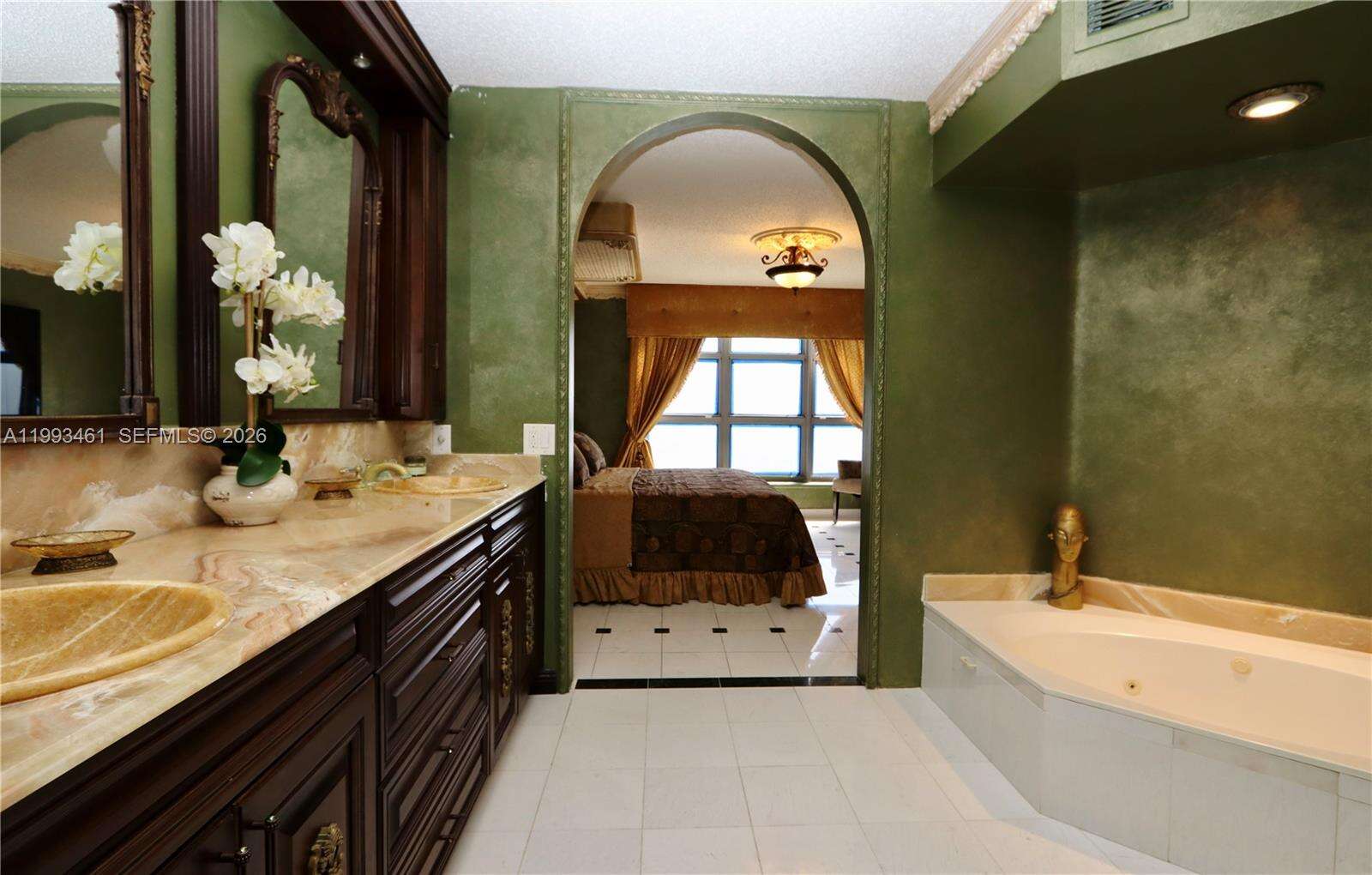 Mystic Pointe Tower 500 at 3530 Mystic Pointe Dr, Aventura, FL 33180 - For Sale photo 13