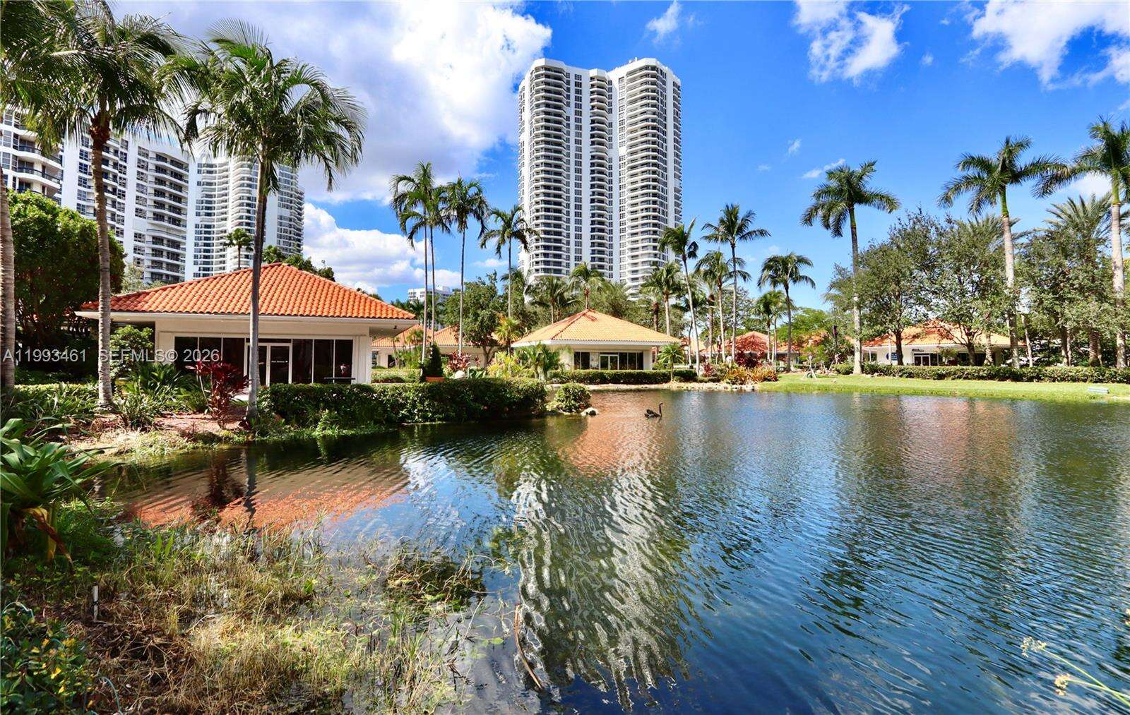 Mystic Pointe Tower 500 at 3530 Mystic Pointe Dr, Aventura, FL 33180 - For Sale photo 32