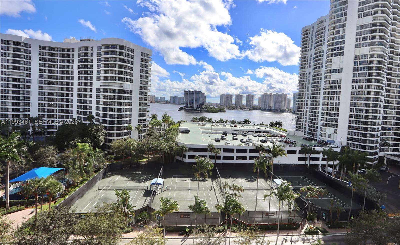 Mystic Pointe Tower 500 at 3530 Mystic Pointe Dr, Aventura, FL 33180 - For Sale photo 41