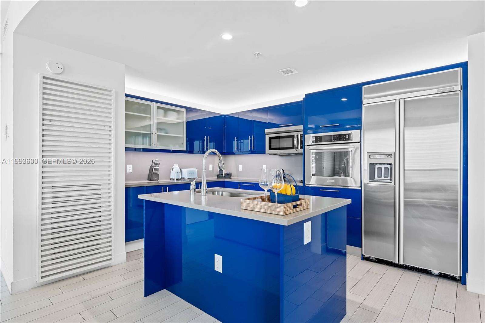 The W Hotel Residences at 3101 Bayshore Dr, Fort Lauderdale, FL 33304 - For Sale photo 6