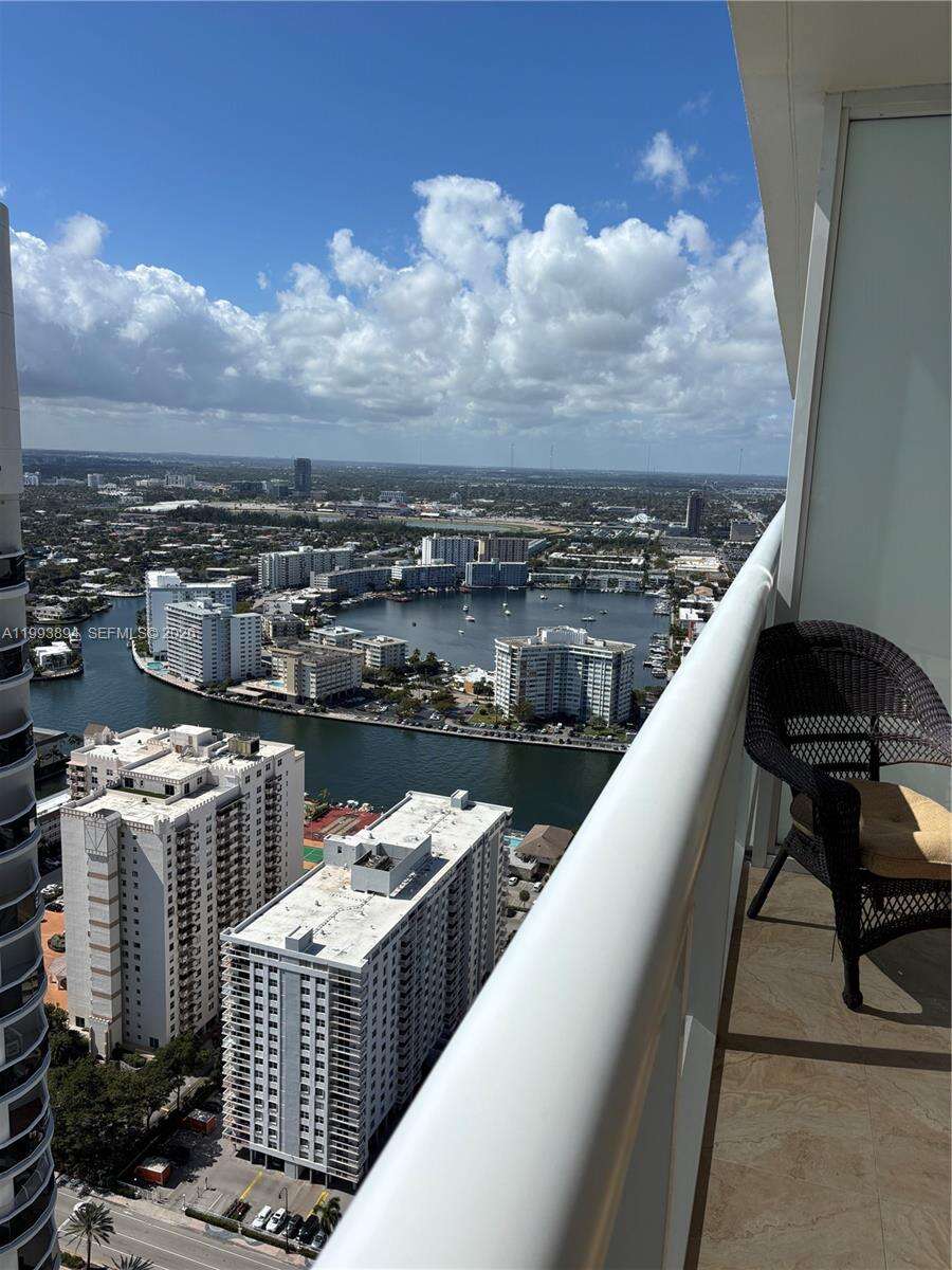 The Beach Club Two at 1830 Ocean Dr, Hallandale Beach, FL 33009 - For Sale photo 19